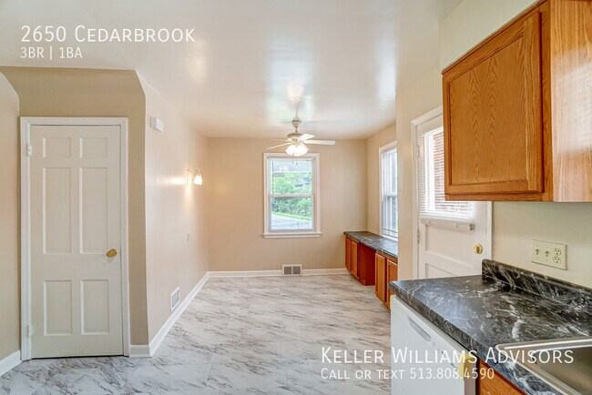 Building Photo - 2650 Cedarbrook-