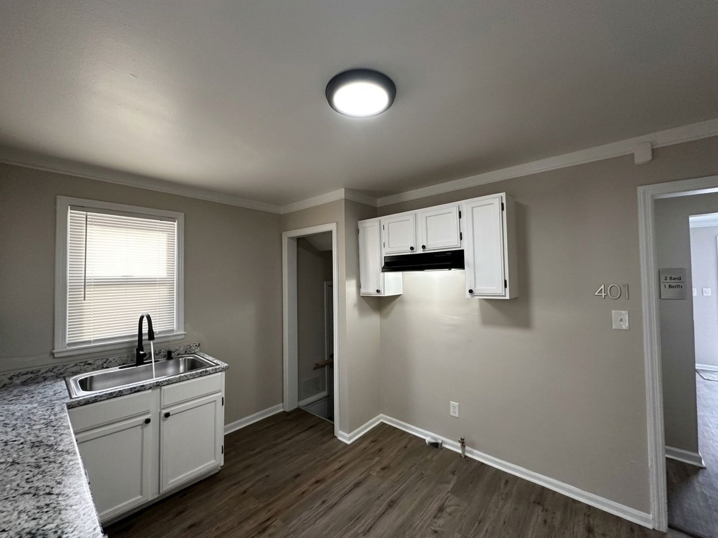 Building Photo - 6348 Lodewyck St