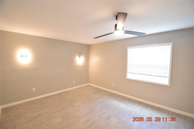 Building Photo - 4060 N Little Hawk Point