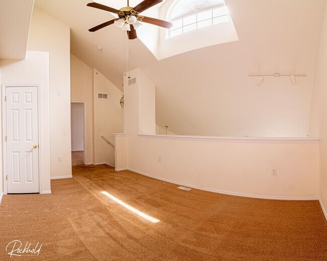 Building Photo - 16346 E Fremont Ave
