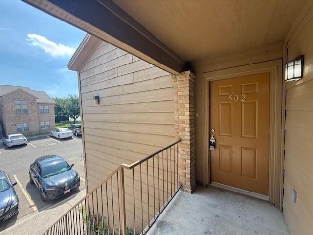 Building Photo - 412 Shiloh Dr