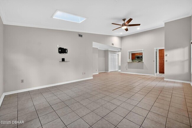 Building Photo - 115 Bob White Ct