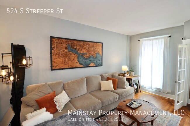 Building Photo - 2 Bed Rowhome in Prime Canton Location!