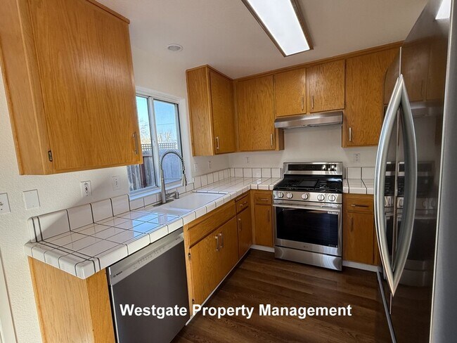 Building Photo - 737 Judith Ct