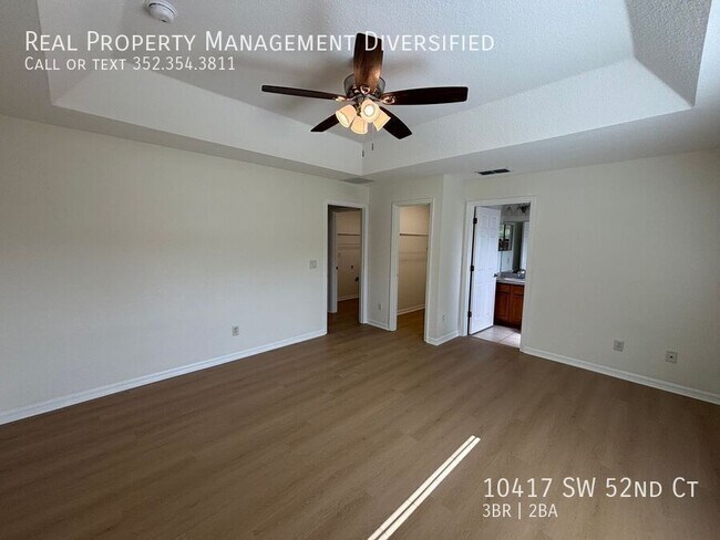 Building Photo - 10417 SW 52nd Ct