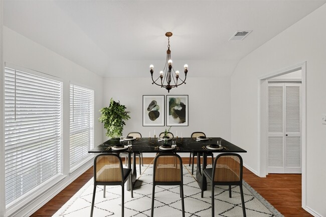 Building Photo - 4902 Lake Catherine Ct