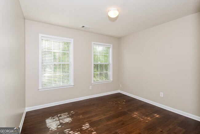 Building Photo - 1127 Dunedin Trail