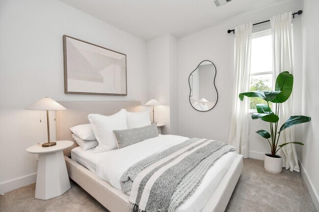 Building Photo - 3015 Pelon Cay Dr