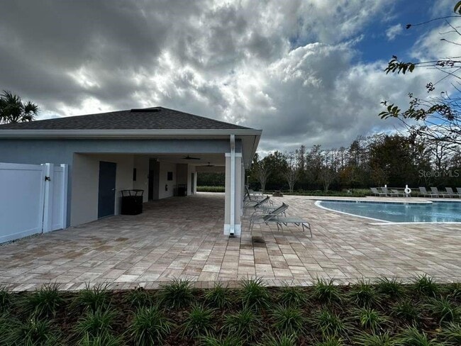 Building Photo - 16345 Bird of Paradise Ave