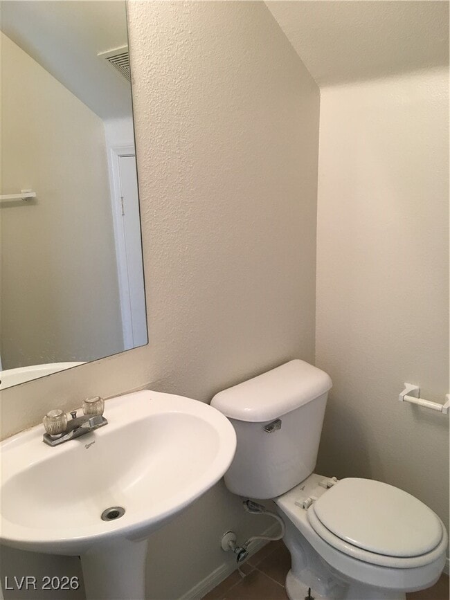 Building Photo - 3123 Inlet Bay Ave