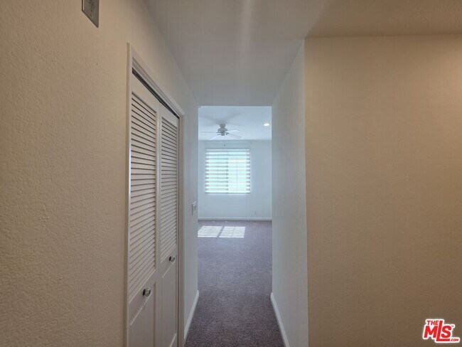 Building Photo - 8505 Gulana Ave