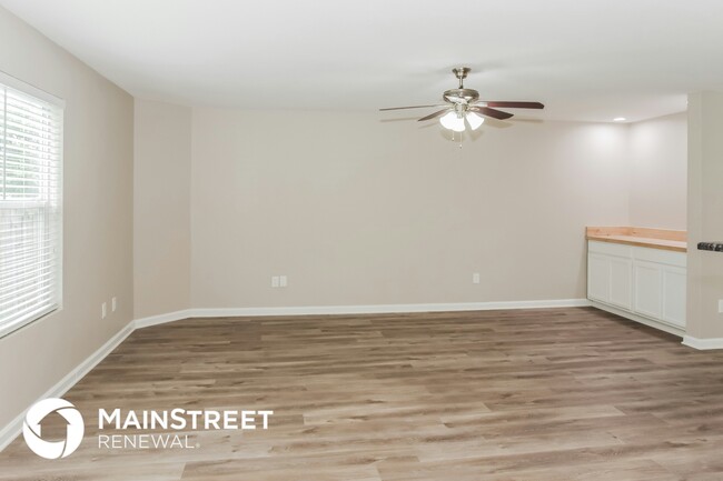 Building Photo - 152 Jesse Layne Dr