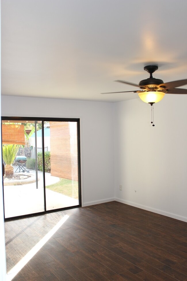 Building Photo - 6509 Kearsarge Way