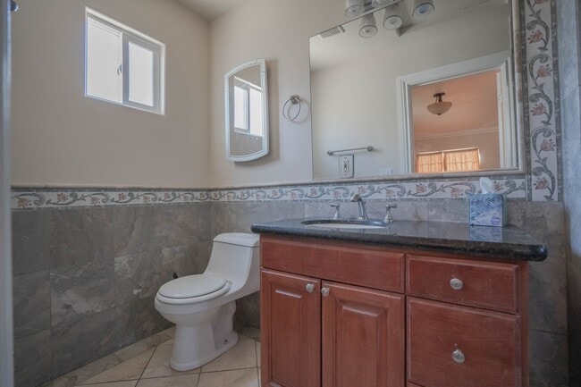 Building Photo - COMING SOON! Double Primary Bedroom Home in Los Feliz.