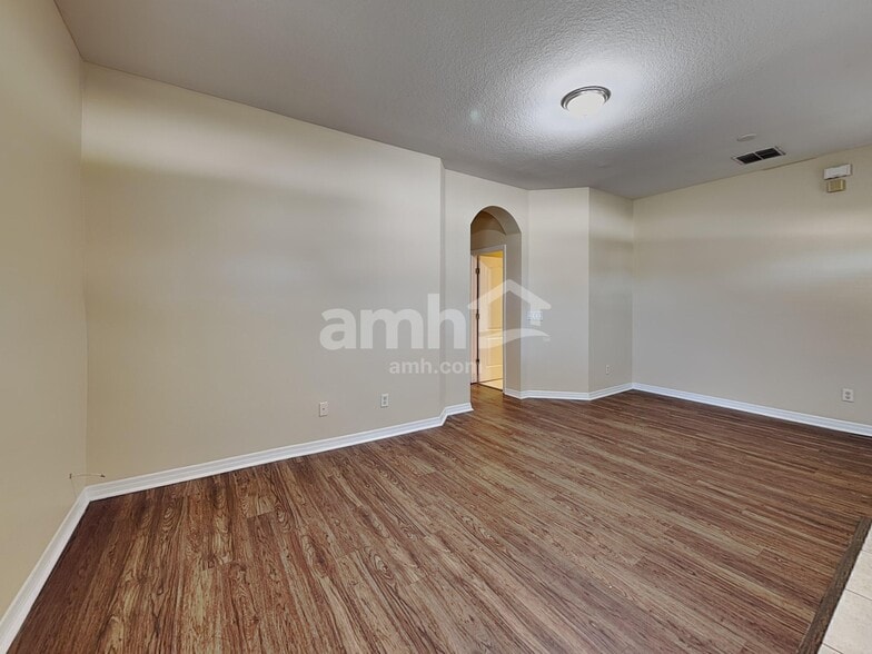 Building Photo - 1838 Madison Ivy Cir