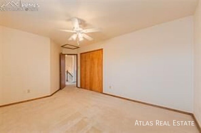 Building Photo - 8407 Wilmington Dr
