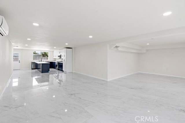 Building Photo - 1580 San Bernardino Pl
