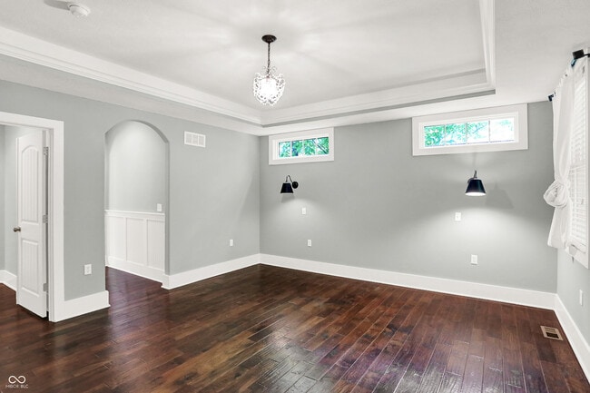 Building Photo - 16893 Oak Manor Dr