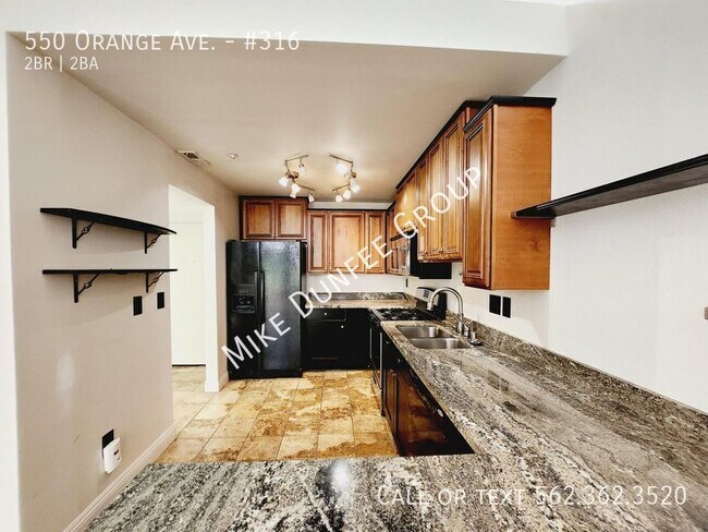 Building Photo - 550 Orange Ave