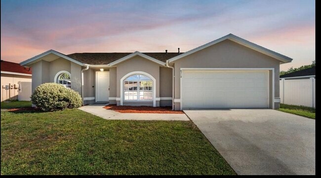 Building Photo - 6714 Shepherd Oaks St
