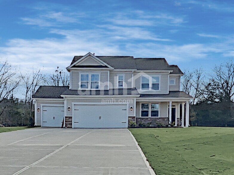 Primary Photo - 216 Glenwood Dr