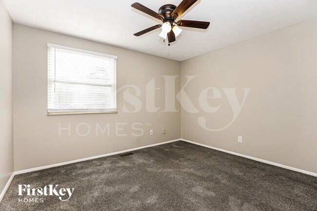 Building Photo - 4207 Edinburgh Dr