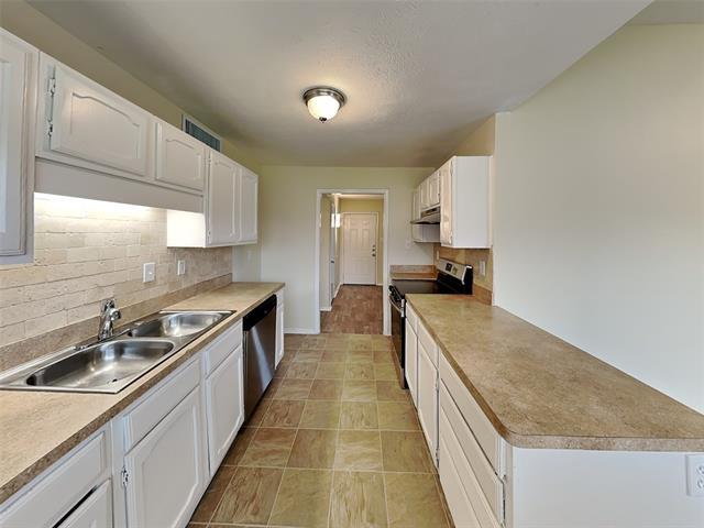 Building Photo - 5026 Red River Trail