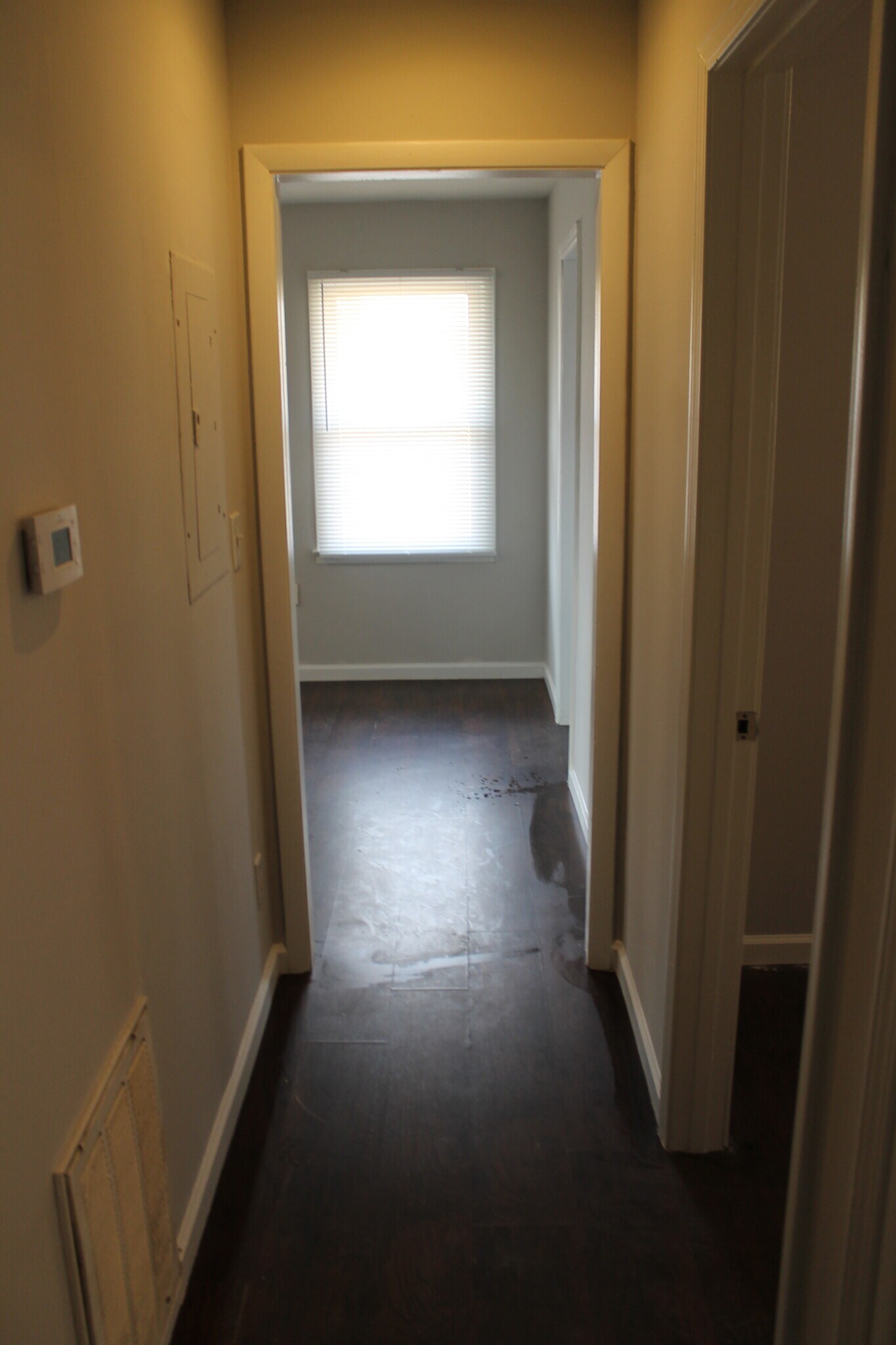 Building Photo - 756 Sunset Blvd SW