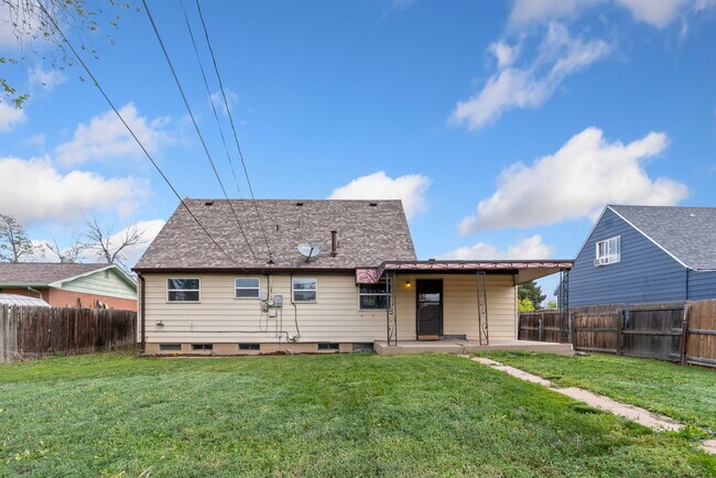 Building Photo - 3270 W 92nd Pl