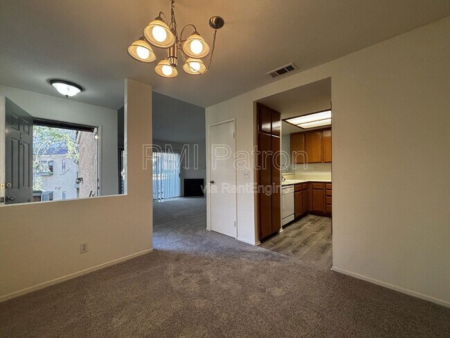 Building Photo - 3509 W Greentree Cir