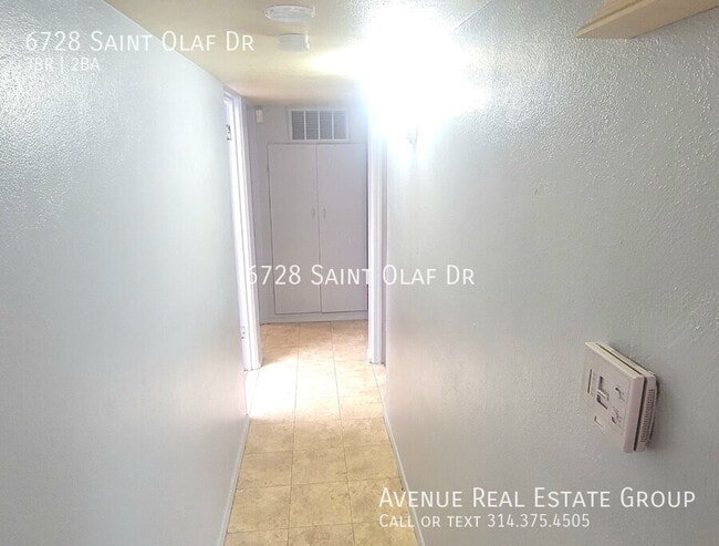 Building Photo - 6728 St Olaf Dr