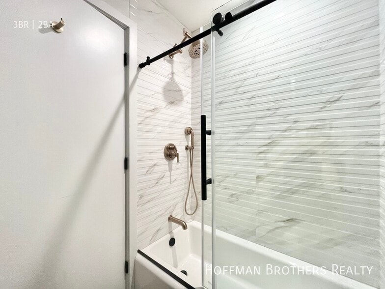 Building Photo - 1444 S Crescent Heights Blvd