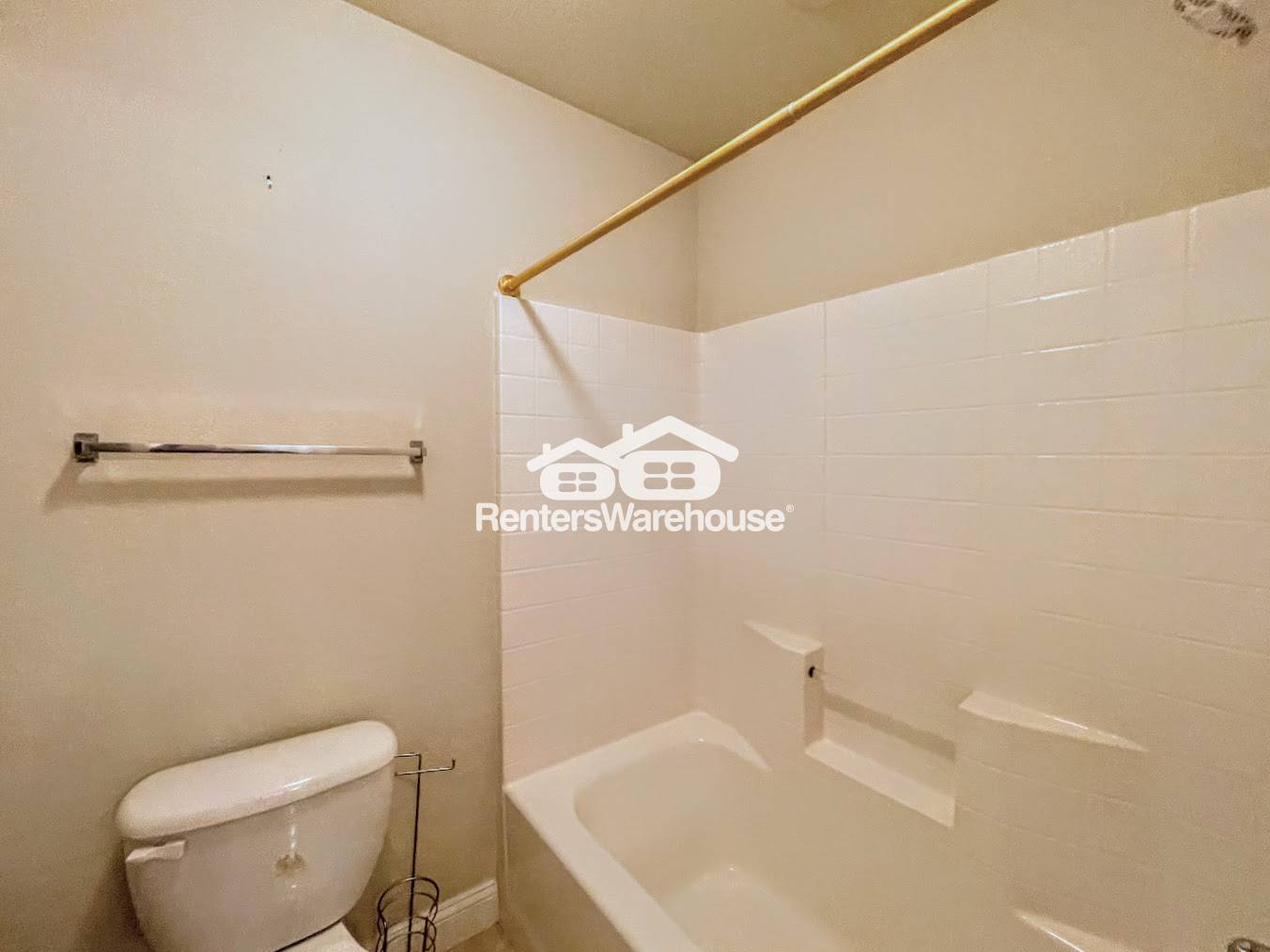 Building Photo - 1135 Arlynn Ln