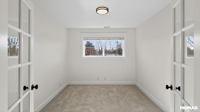 Building Photo - 3120 Hayden Bridge Rd