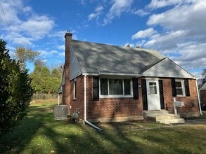 Building Photo - 3355 Mill Rd