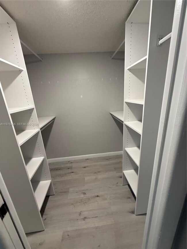 Building Photo - 5130 Las Verdes Cir