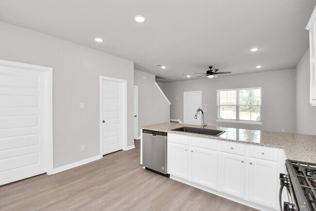 Building Photo - 4611 Aurora Glen Dr