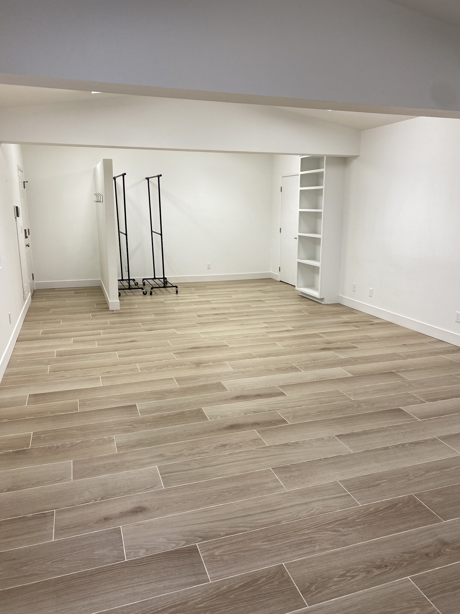 Building Photo - 8940 N Ramsey Rd