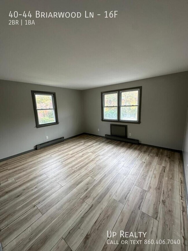 Building Photo - 40-44 Briarwood Ln-16F