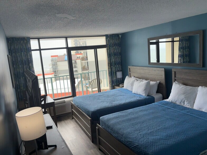 Building Photo - 201 74th Ave N