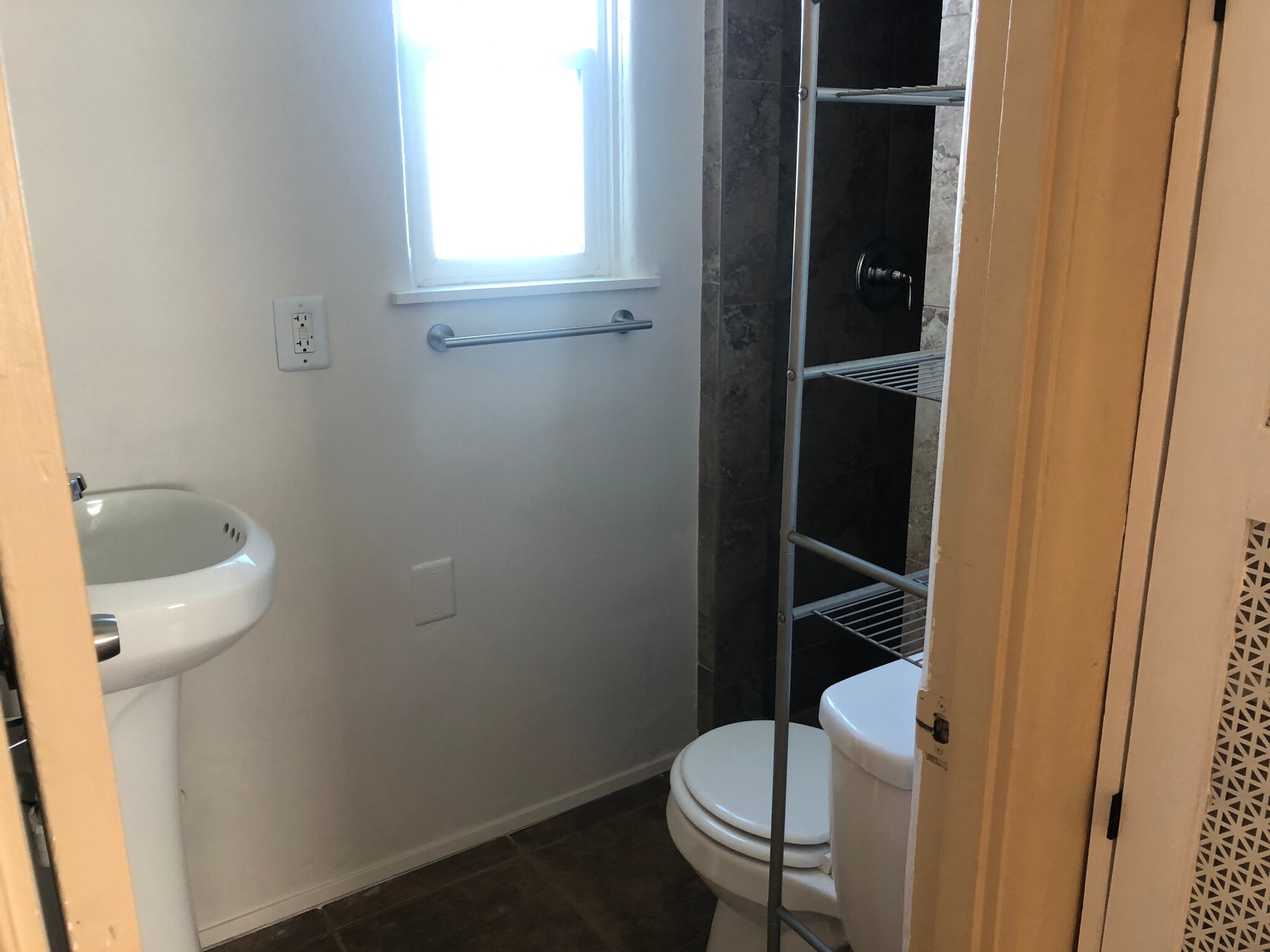 Bathroom rack for extra storage - 6432 Smoketree Ave