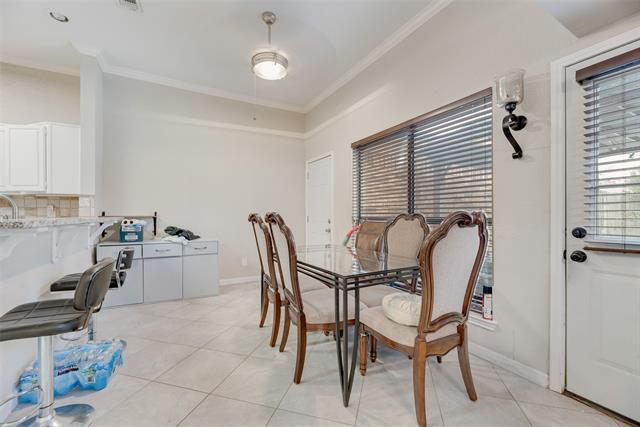 Building Photo - 1670 Crosshaven Dr