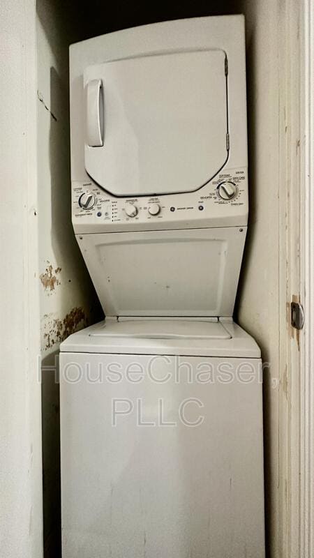 Building Photo - 3414 27th St