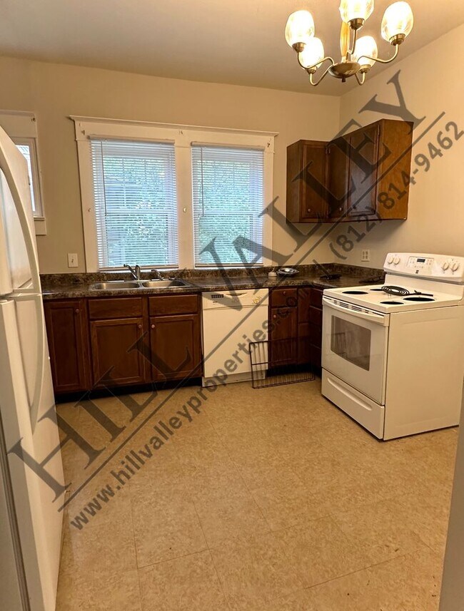 Building Photo - 429 Washington Ave