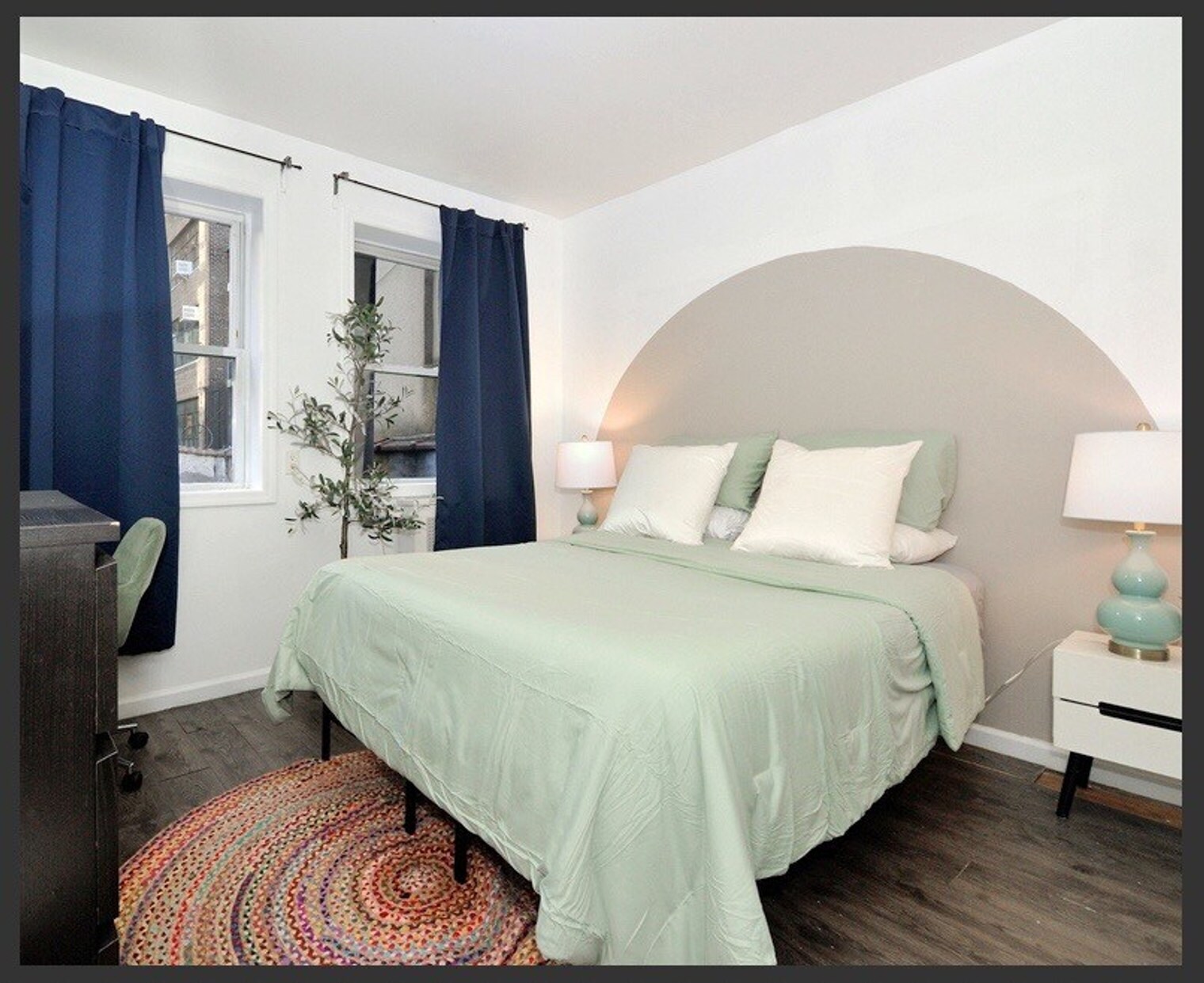 Building Photo - 476 9th Ave