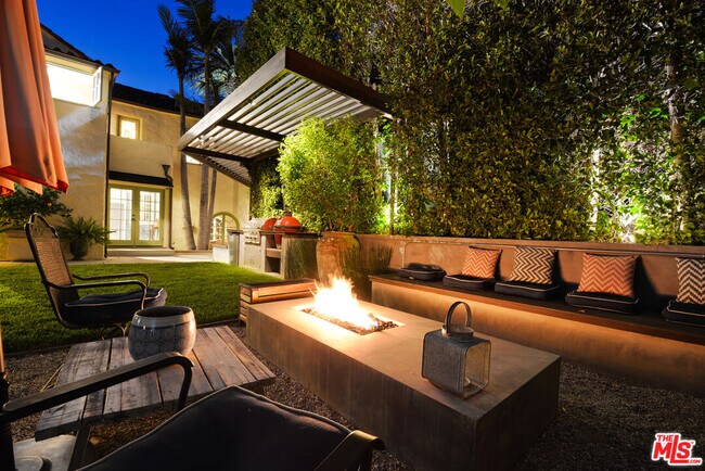 Building Photo - 6717 Whitley Terrace