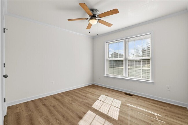 Building Photo - The Home You’ve Been Searching For! *Utilities & Furniture can be added with a rental premium.*