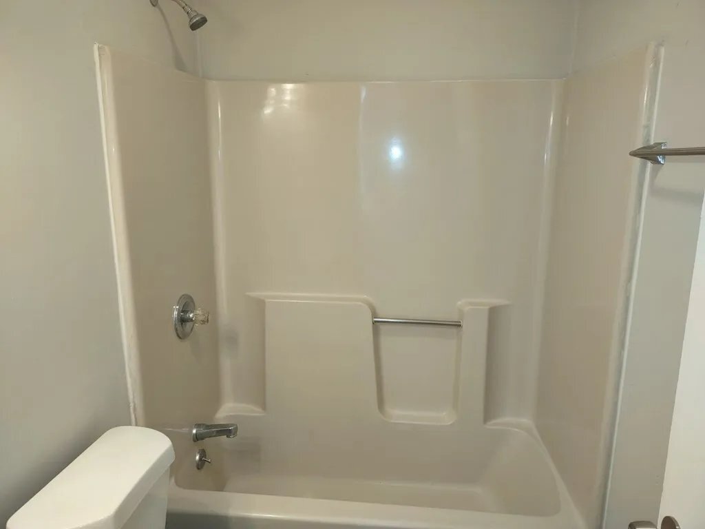 Building Photo - 513 Alford St