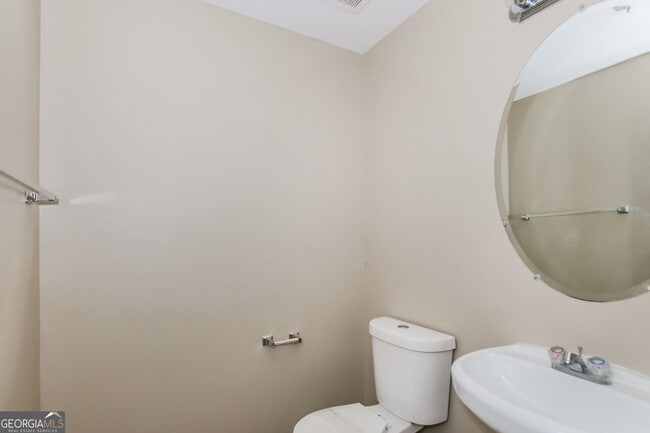 Building Photo - 11643 Kades Trail