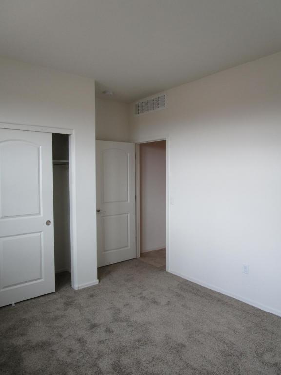 Building Photo - 14226 E Adeline Drive